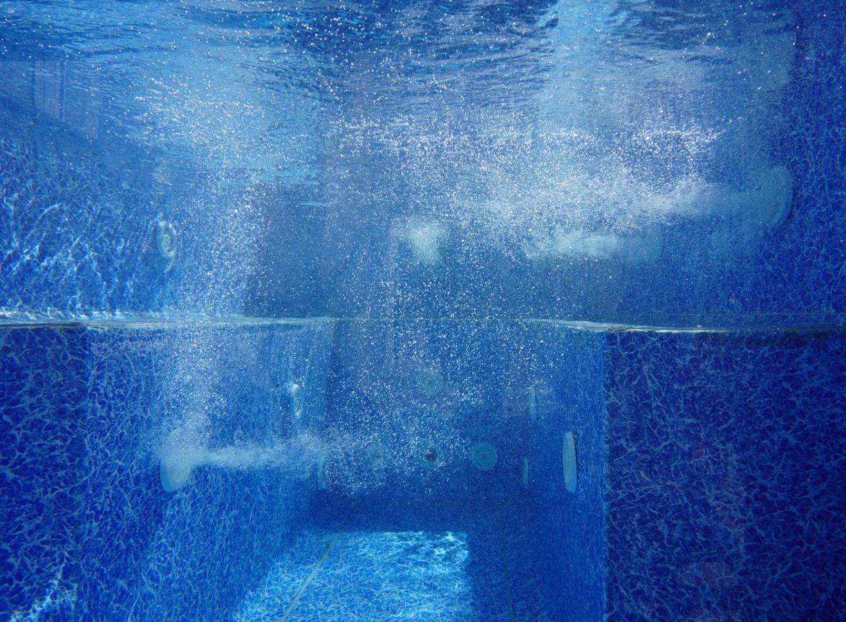 Semiramis Suites With Pool Kalamata Dış mekan fotoğraf