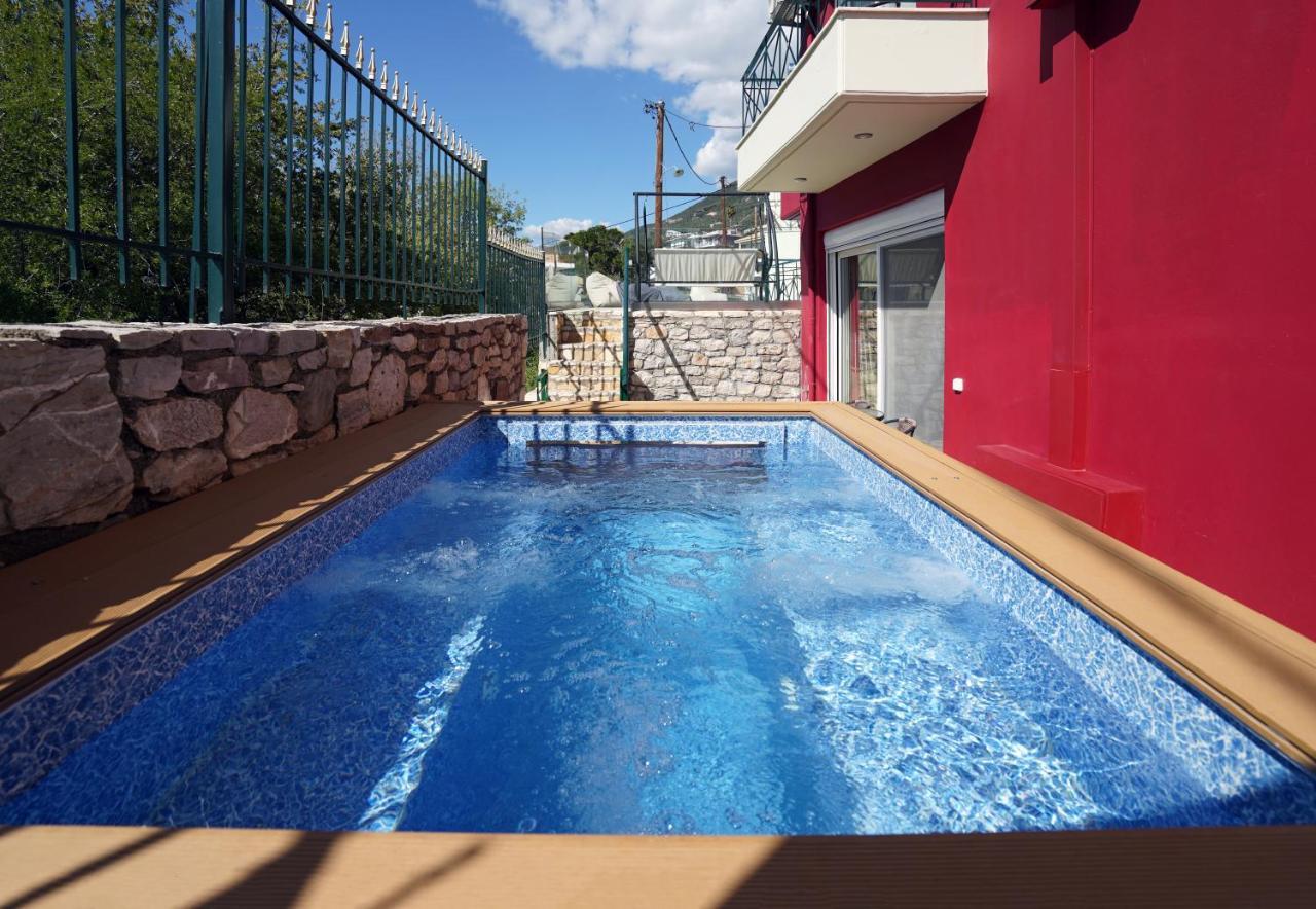 Semiramis Suites With Pool Kalamata Dış mekan fotoğraf