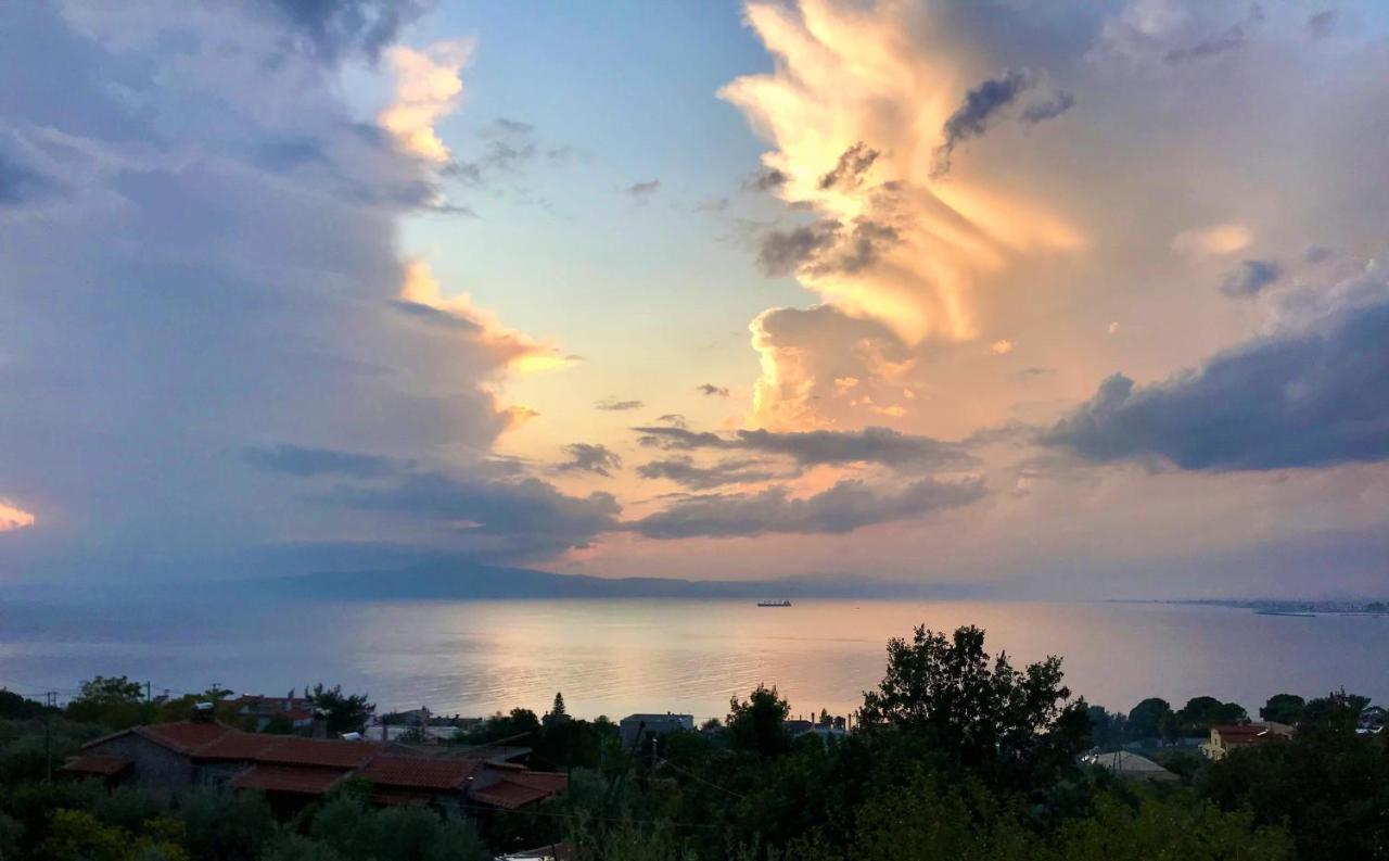 Semiramis Suites With Pool Kalamata Dış mekan fotoğraf