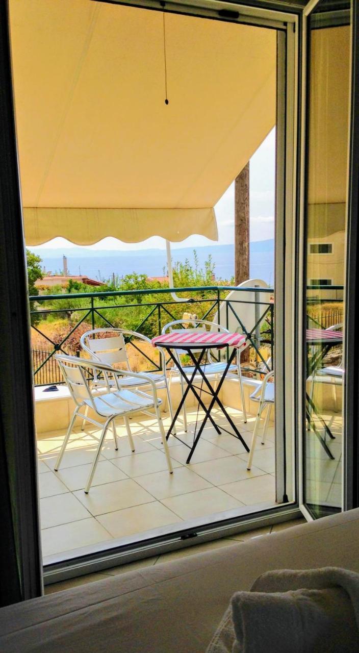 Semiramis Suites With Pool Kalamata Dış mekan fotoğraf