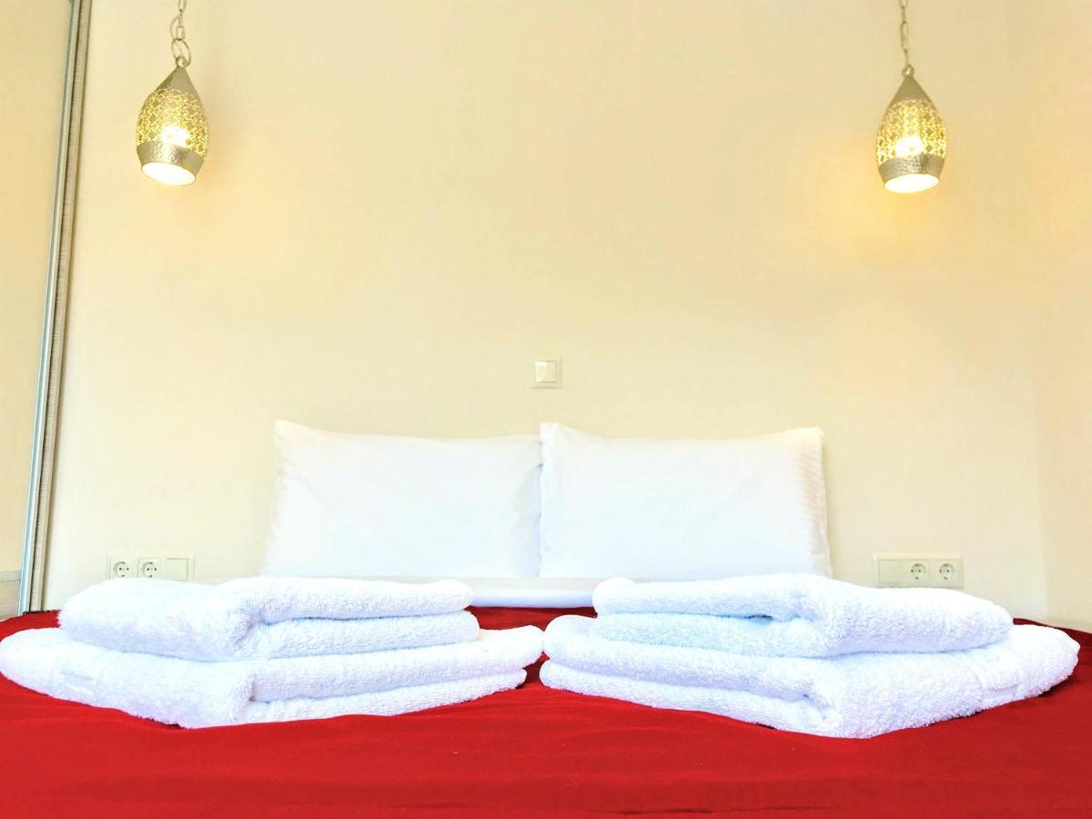 Semiramis Suites With Pool Kalamata Dış mekan fotoğraf